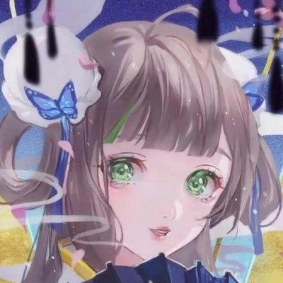 他好像用手摸了下魔方就还原了